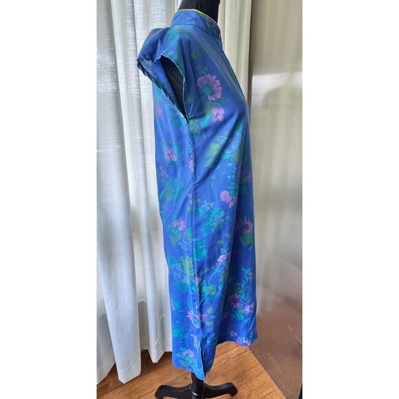 Vintage 70s dress, blue, purple floral, Cheongsam modern interpretation - Picture 7 of 10